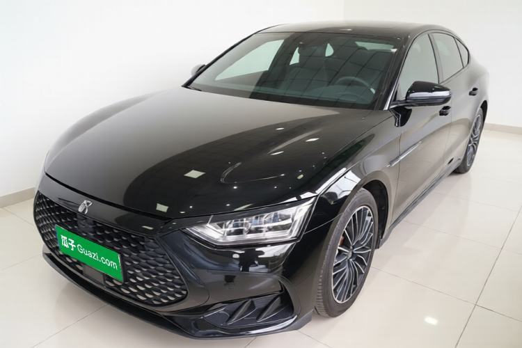 BYD Han 2024 DM-i Glory Edition 121KM Prestige Model - Executive