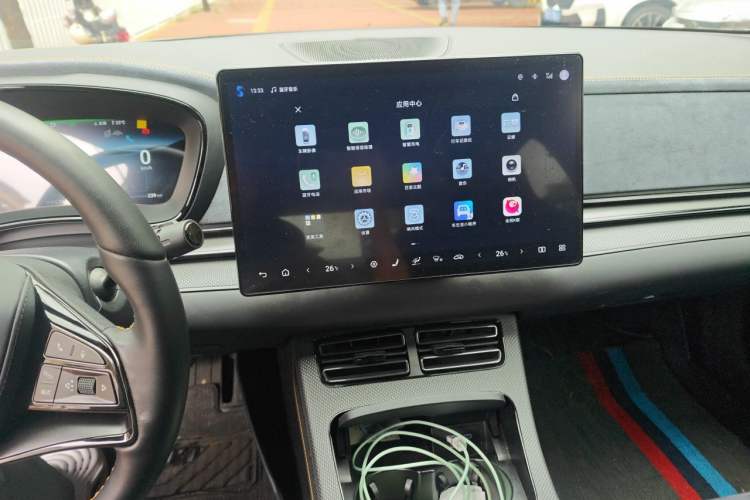 Used BYD Han 2024 DM-p War God Edition Audio And AC Panel