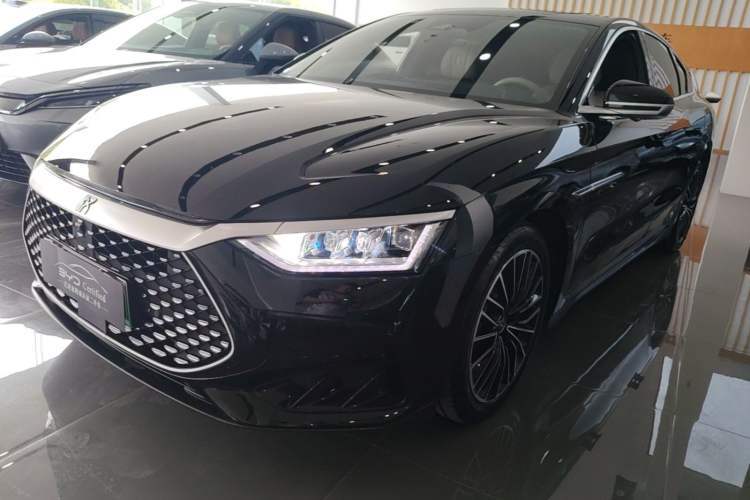 Used BYD Han 2024 DM-i Glory Edition 121KM Premium Model Guazi used car, China used car export, Used car for sale, Used cars, Cheapest cars for sale
