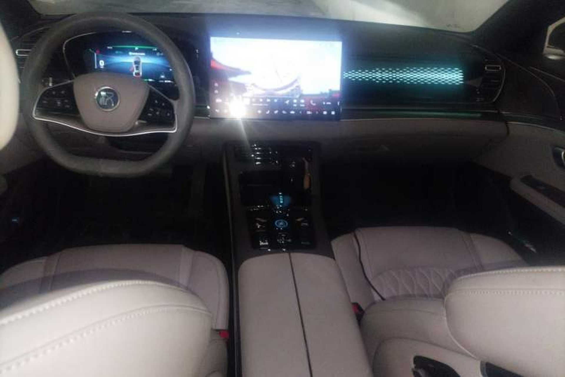 Used BYD Han 2024 EV Glory Edition 715KM Front-Wheel-Drive Flagship Model Center Console