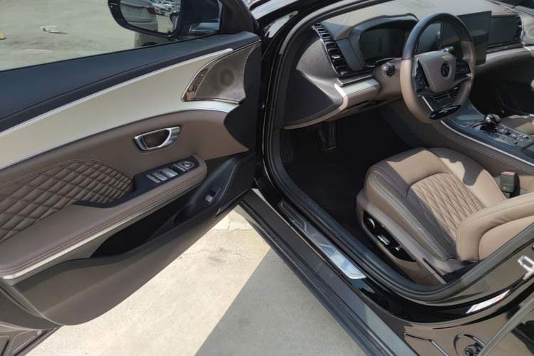 Used BYD Han 2024 EV Glory Edition 506KM Front-Wheel-Drive Premium Model Driver Seat