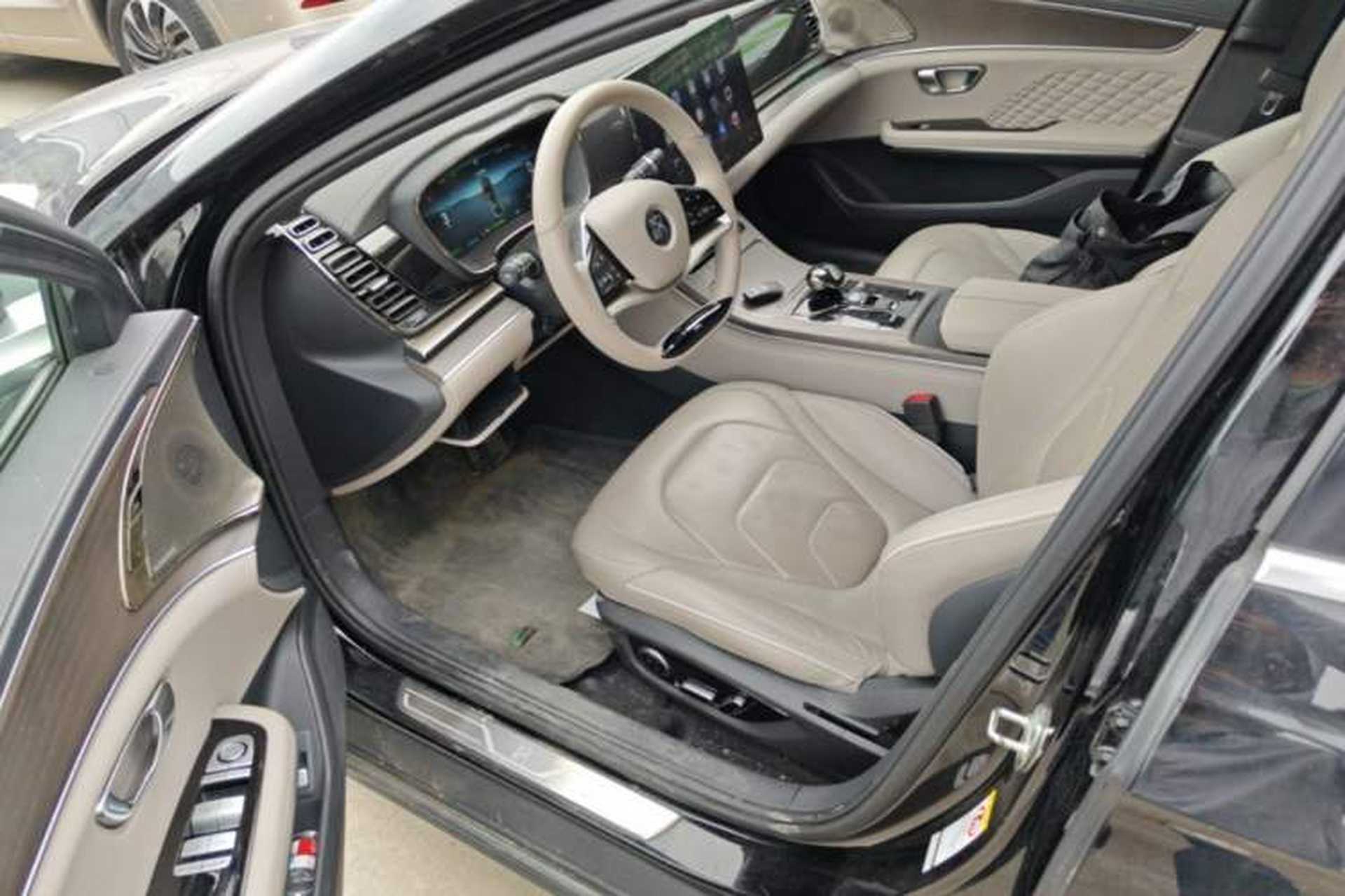 Used BYD Han 2024 EV Glory Edition 610 km All-Wheel Drive "Tian Shen Zhi Jia" Intelligent Driving Model Driver Seat