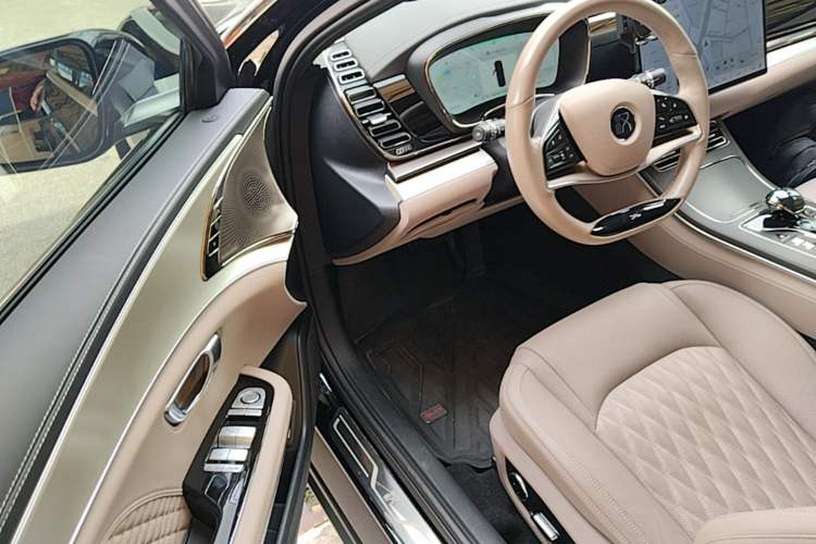 Used BYD Han 2024 EV Glory Edition 605KM Front-Wheel-Drive Premium Model Driver Seat