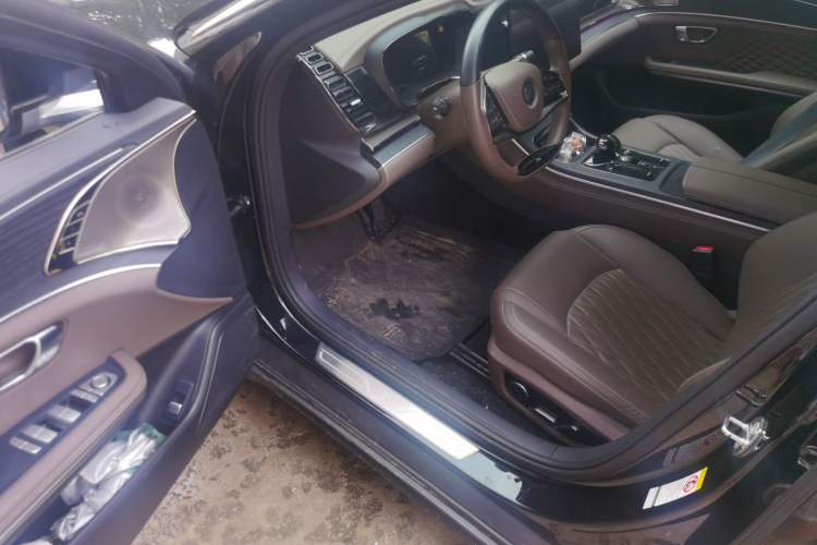 Used BYD Han 2024 DM-i Glory Edition 121KM Premium Model Driver Seat