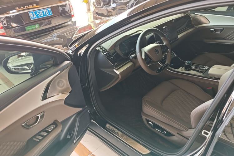 Used BYD Han 2024 DM-i Glory Edition 121KM Elite Model Driver Seat