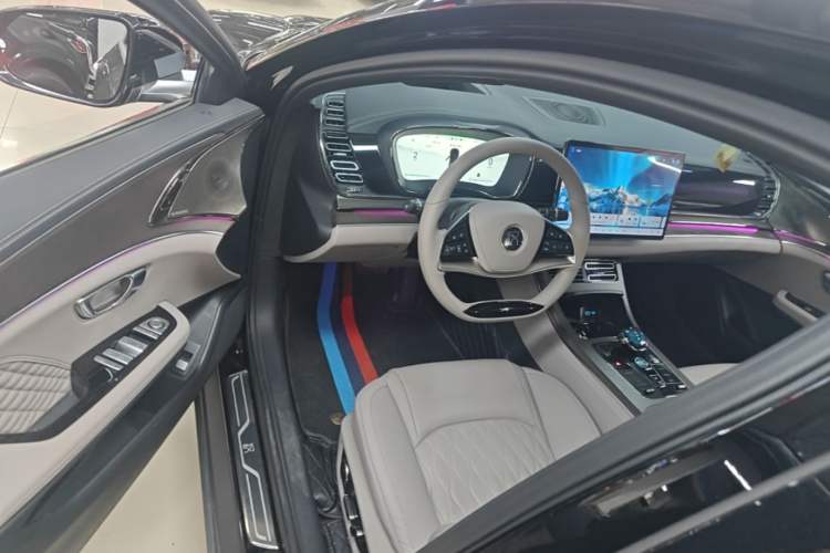 Used BYD Han 2024 DM-i Glory Edition 200KM Flagship Model Driver Seat