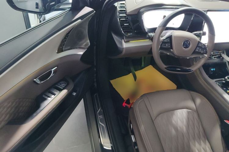 Used BYD Han 2024 DM-i Glory Edition 121KM Prestige Model Driver Seat