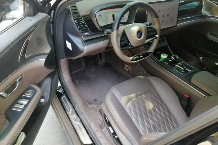 Used BYD Han 2024 DM-i Glory Edition 121KM Premium Model Driver Seat