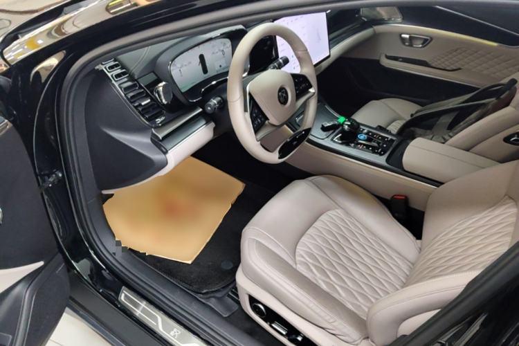 Used BYD Han 2024 DM-i Glory Edition 121KM Prestige Model Driver Seat