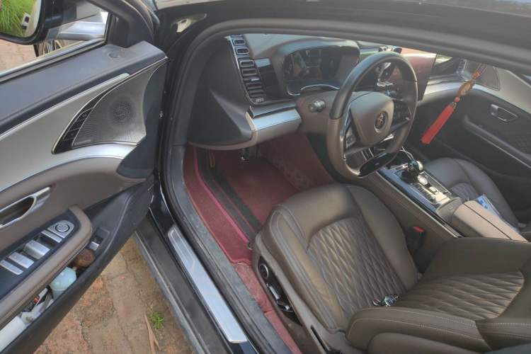 Used BYD Han 2024 DM-i Glory Edition 121KM Prestige Model Driver Seat