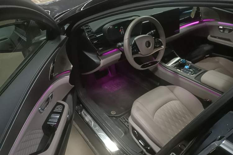 Used BYD Han 2024 EV Glory Edition 715KM Front-Wheel-Drive Flagship Model Driver Seat