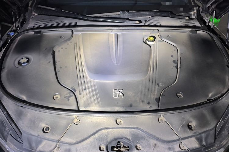 Used BYD Han 2024 EV Glory Edition 506KM Front-Wheel-Drive Premium Model Engine Bay