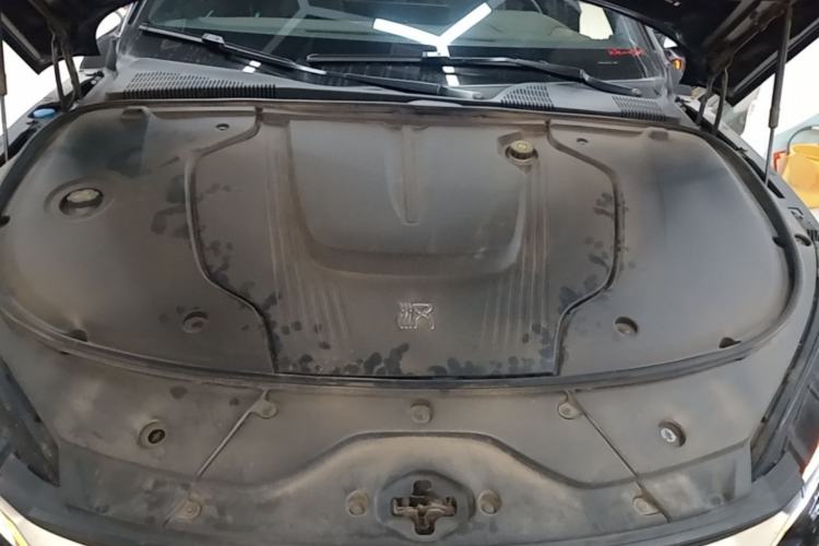 Used BYD Han 2024 EV Glory Edition 506KM Front-Wheel-Drive Premium Model Engine Bay