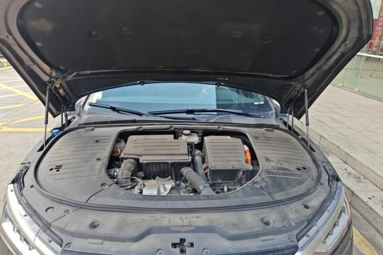 Used BYD Han 2024 DM-i Glory Edition 121KM Premium Model Engine Bay