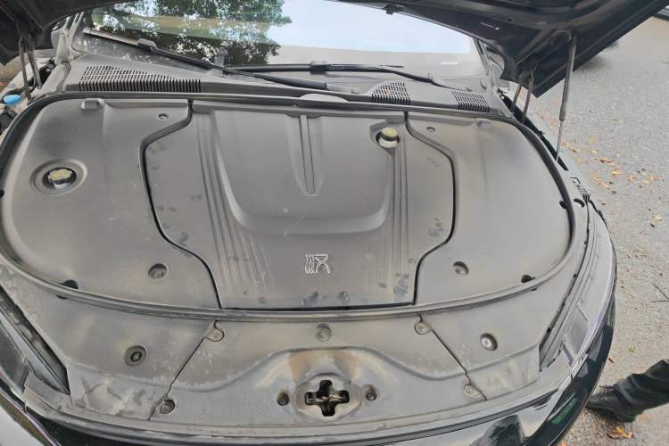 Used BYD Han 2024 EV Glory Edition 605KM Front-Wheel-Drive Premium Model Engine Bay