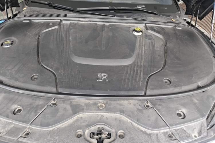 Used BYD Han 2024 EV Glory Edition 506KM Front-Wheel-Drive Premium Model Engine Bay