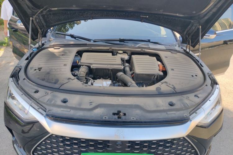 Used BYD Han 2024 DM-i Glory Edition 121KM Premium Model Engine Bay