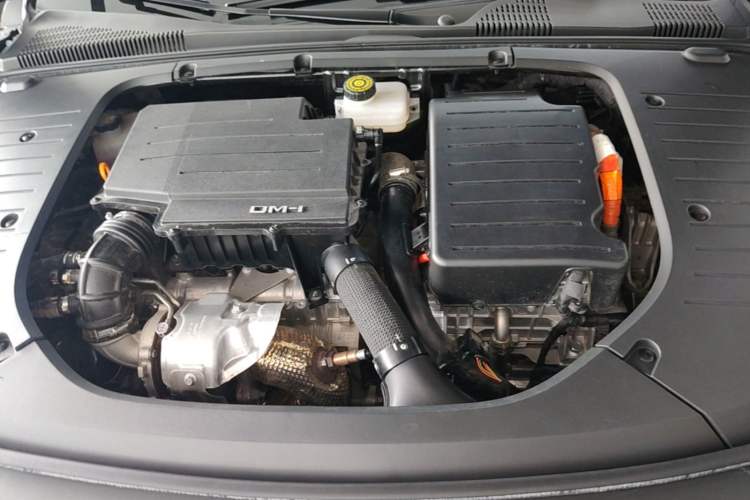 Used BYD Han 2024 DM-i Glory Edition 121KM Premium Model Engine Bay