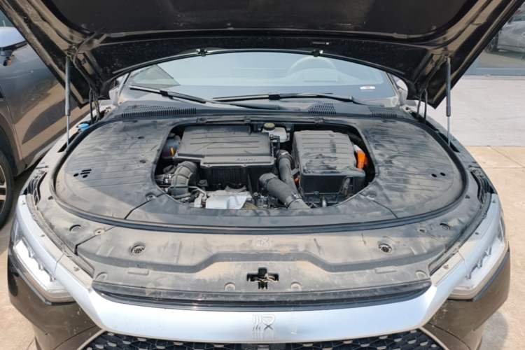 Used BYD Han 2024 DM-i Glory Edition 121KM Premium Model Engine Bay