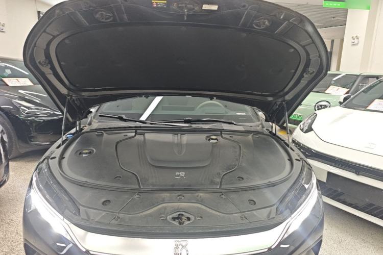 Used BYD Han 2024 EV Glory Edition 605KM Front-Wheel-Drive Premium Model Engine Bay