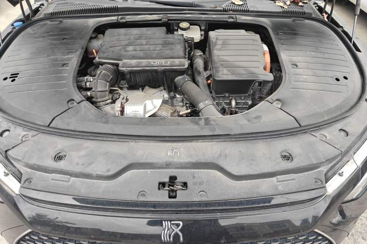 Used BYD Han 2024 DM-i Glory Edition 121KM Prestige Model Engine Bay
