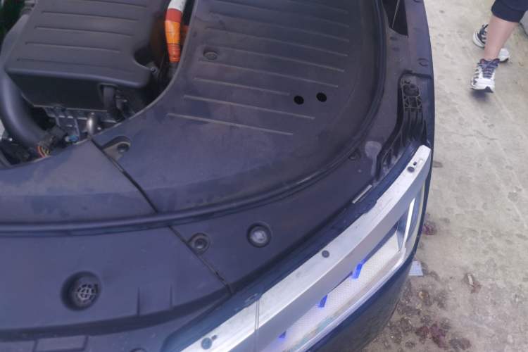 Used BYD Han 2024 DM-i Glory Edition 121KM Premium Model Engine Bay Left