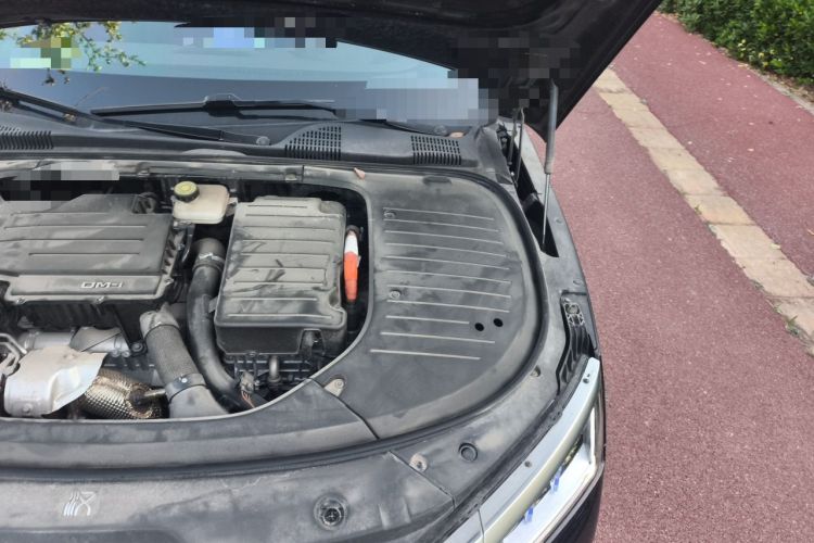 Used BYD Han 2024 DM-i Glory Edition 121KM Prestige Model Engine Bay Left