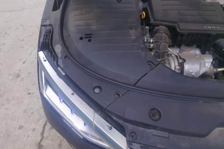 Used BYD Han 2024 DM-i Glory Edition 121KM Premium Model Engine Bay Right