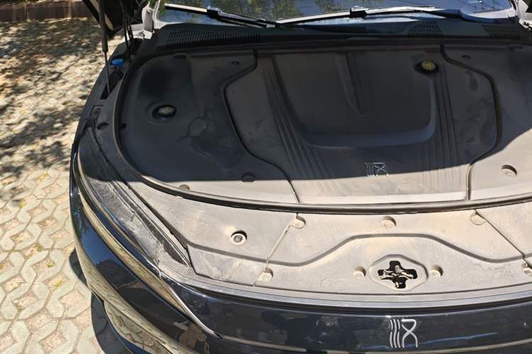 Used BYD Han 2024 EV Glory Edition 506KM Front-Wheel-Drive Premium Model Engine Bay Right