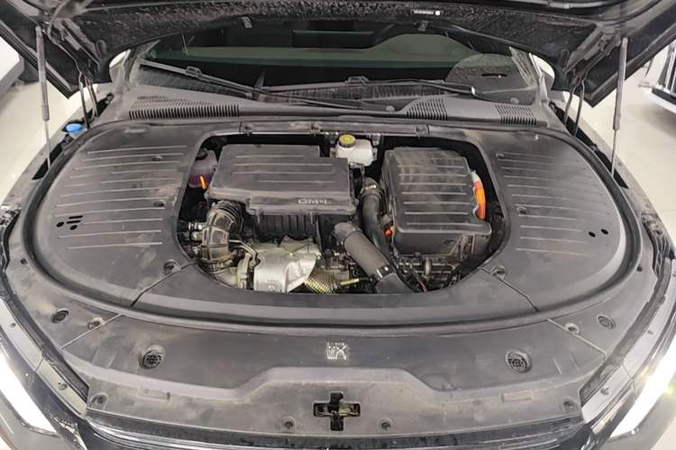 Used BYD Han 2024 DM-i Glory Edition 121KM Prestige Model Engine Bay
