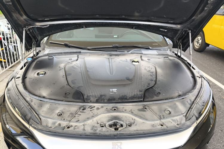 Used BYD Han 2024 EV Glory Edition 506KM Front-Wheel-Drive Premium Model Engine Bay