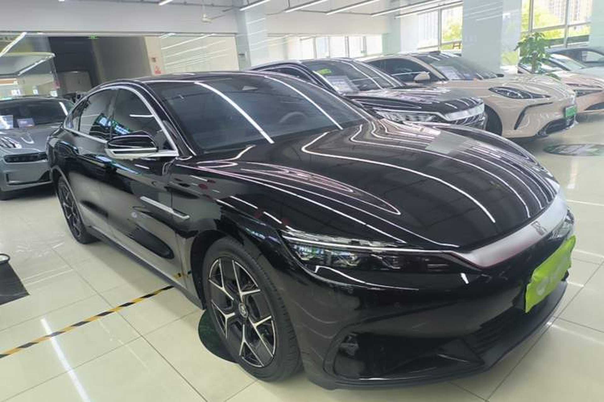 Used BYD Han 2024 EV Glory Edition 605KM Front-Wheel-Drive Premium Model Exterior 1