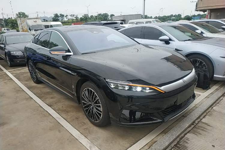 Used BYD Han 2024 EV Glory Edition 506KM Front-Wheel-Drive Premium Model Exterior 1