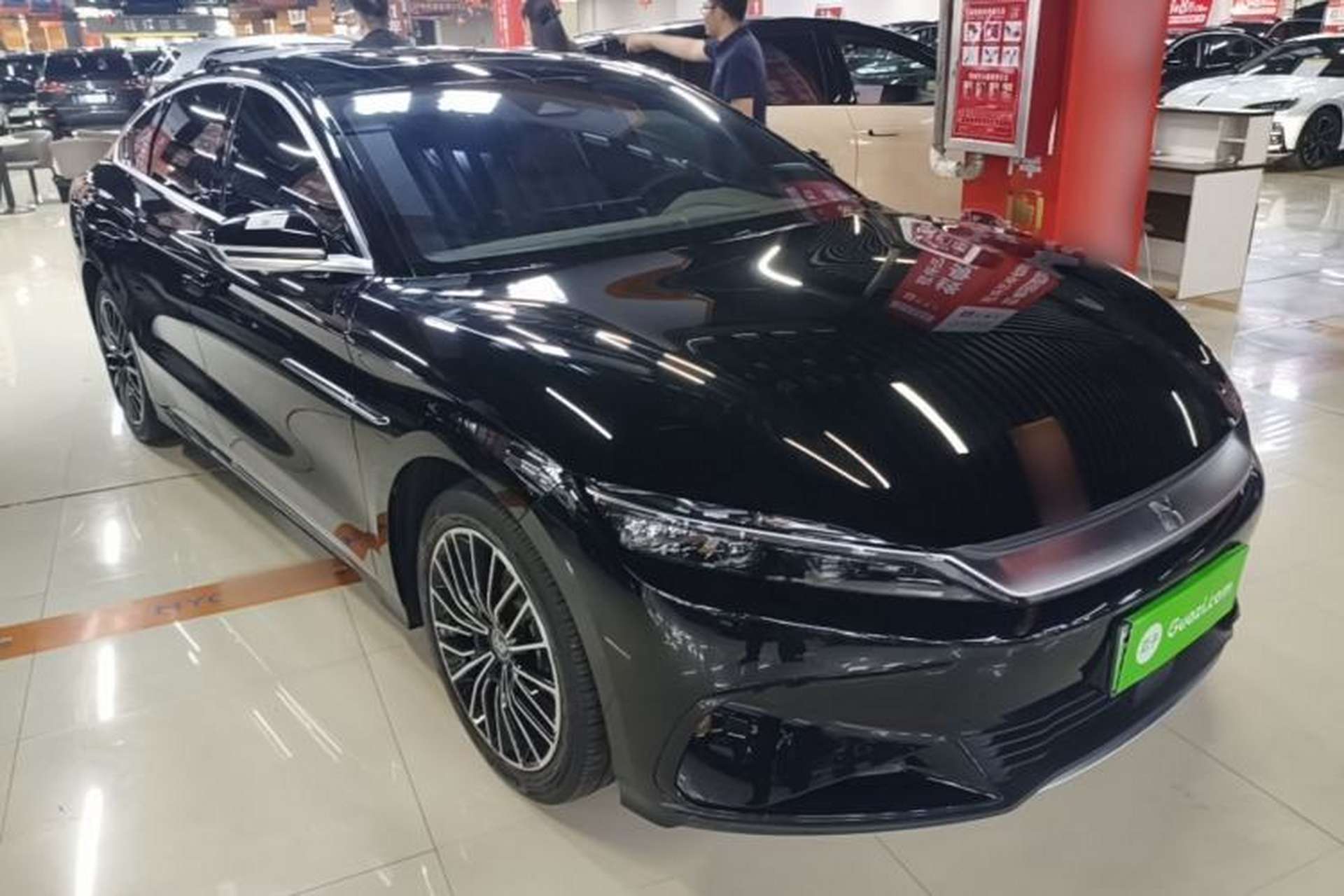Used BYD Han 2024 EV Glory Edition 506KM Front-Wheel-Drive Premium Model Exterior 1