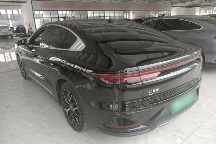 Used BYD Han 2024 EV Glory Edition 610 km All-Wheel Drive "Tian Shen Zhi Jia" Intelligent Driving Model Exterior 2