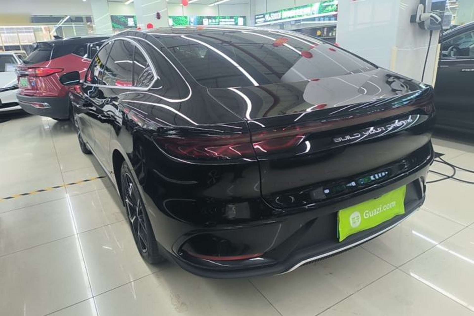 Used BYD Han 2024 EV Glory Edition 605KM Front-Wheel-Drive Premium Model Exterior 2