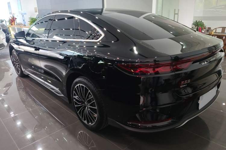 Used BYD Han 2024 DM-i Glory Edition 121KM Premium Model Exterior 2