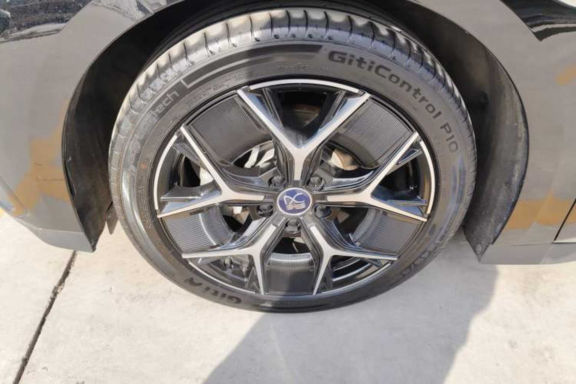 Used BYD Han 2024 EV Glory Edition 605KM Front-Wheel-Drive Premium Model Exterior 4