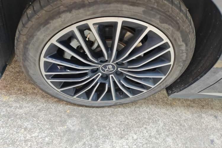 Used BYD Han 2024 DM-i Glory Edition 121KM Premium Model Exterior 4