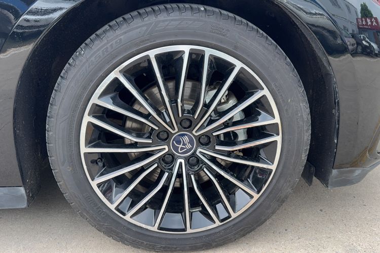 Used BYD Han 2024 EV Glory Edition 506KM Front-Wheel-Drive Premium Model Exterior 4