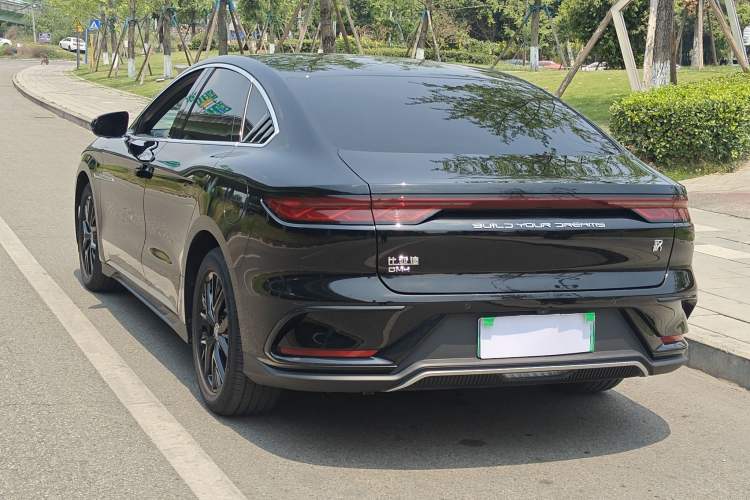 Used BYD Han 2024 DM-i Glory Edition 121KM Prestige Model Exterior 5