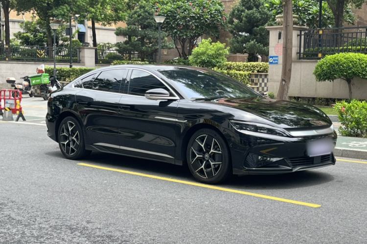 Used BYD Han 2024 EV Glory Edition 605KM Front-Wheel-Drive Premium Model Exterior 5