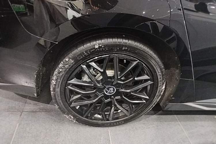 Used BYD Han 2024 EV Glory Edition 506KM Front-Wheel-Drive Premium Model Exterior 5