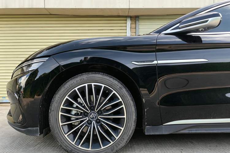 Used BYD Han 2024 EV Glory Edition 506KM Front-Wheel-Drive Premium Model Exterior 6