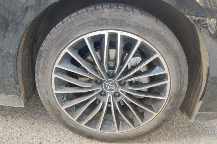 Used BYD Han 2024 DM-i Glory Edition 121KM Premium Model Exterior 7