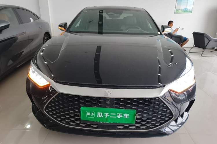 Used BYD Han 2024 DM-i Glory Edition 121KM Premium Model Front
