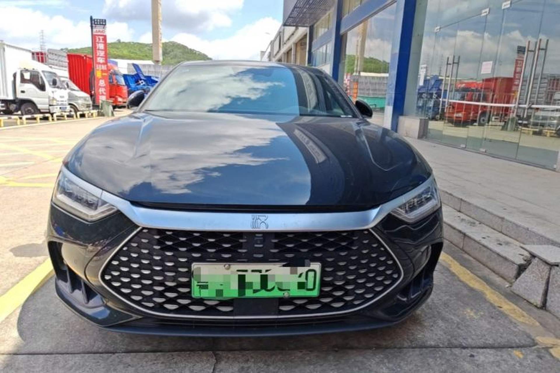 Used BYD Han 2024 DM-i Glory Edition 121KM Premium Model Front