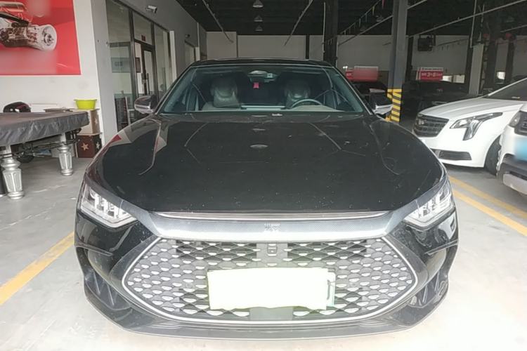 Used BYD Han 2024 DM-i Glory Edition 121KM Prestige Model Front