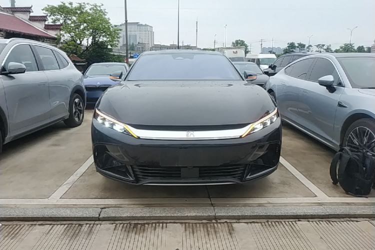 Used BYD Han 2024 EV Glory Edition 506KM Front-Wheel-Drive Premium Model Front