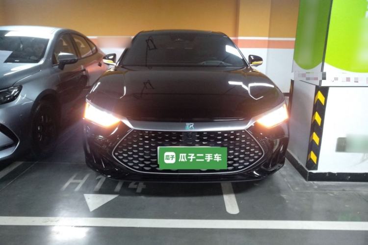 Used BYD Han 2024 DM-i Glory Edition 121KM Premium Model Front
